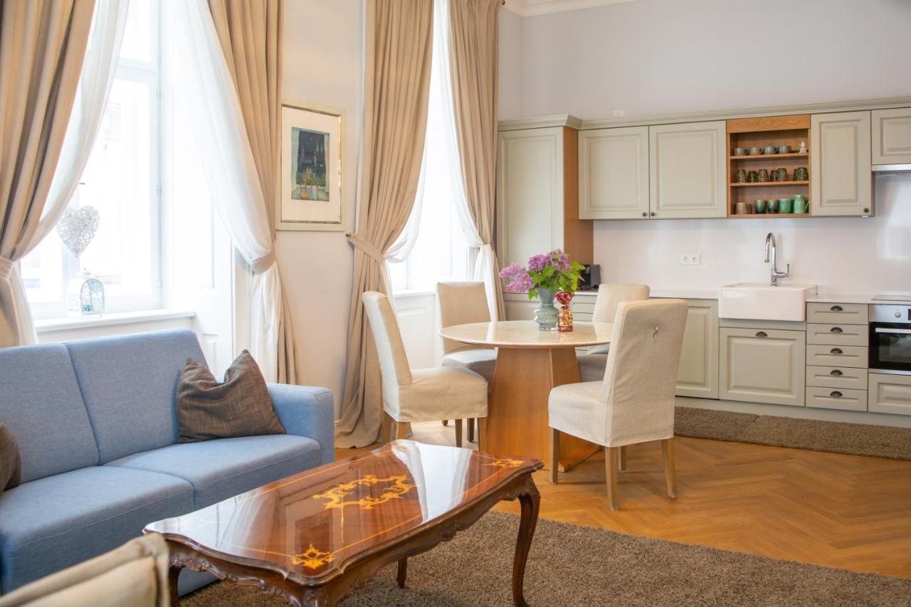 Stilvolles Apartment In Zentraler Lage Viyana Dış mekan fotoğraf
